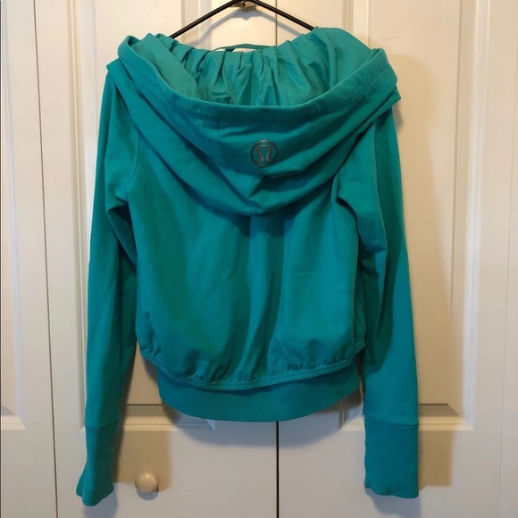 Lululemon Hoodie (6) - Picture 2 of 5